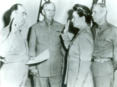 Oveta Culp Hobby enlisting in the Army, with the rank of colonel, to lead the Women's Army Corps.