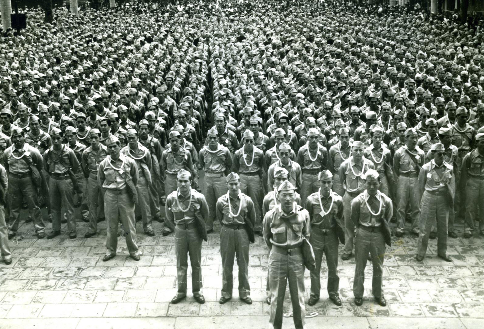 442nd in front of the Iolani Palace 1943